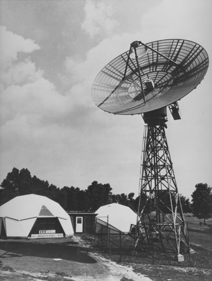 Space History Photo: Project Relay Antenna